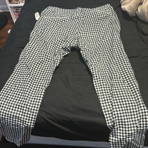 Black and white checkered baggy pants - Picture 2 of 2